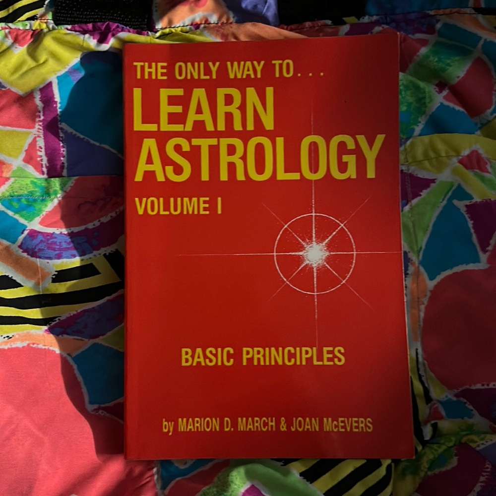 Book: The Only Way To… LEARN ASTROLOGY Vol. 1